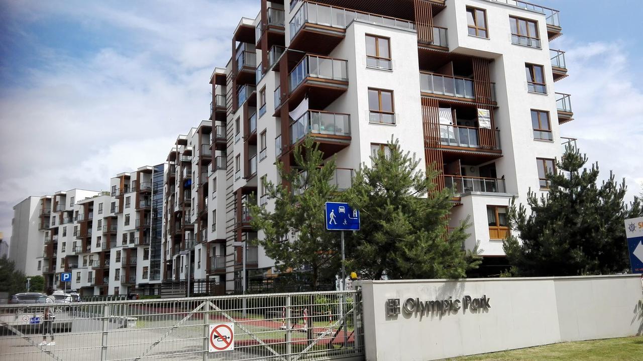 Apartament Kolonialny Olympic Park コウォブジェク エクステリア 写真
